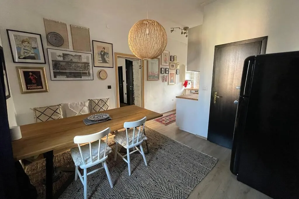 The Bungalow By The Sea In Historic Porec Old City Croatia