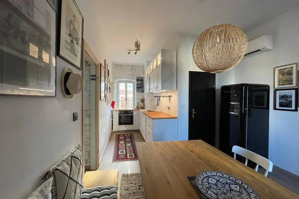 The Bungalow By The Sea In Historic Porec Old City Apartment