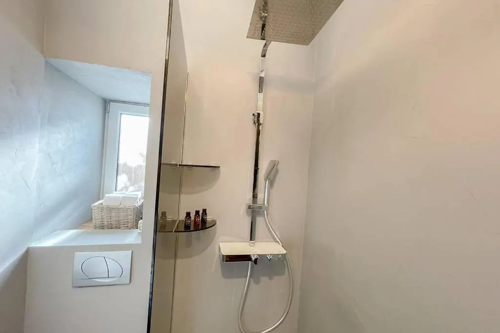 The Bungalow By The Sea In Historic Porec Old City Apartment