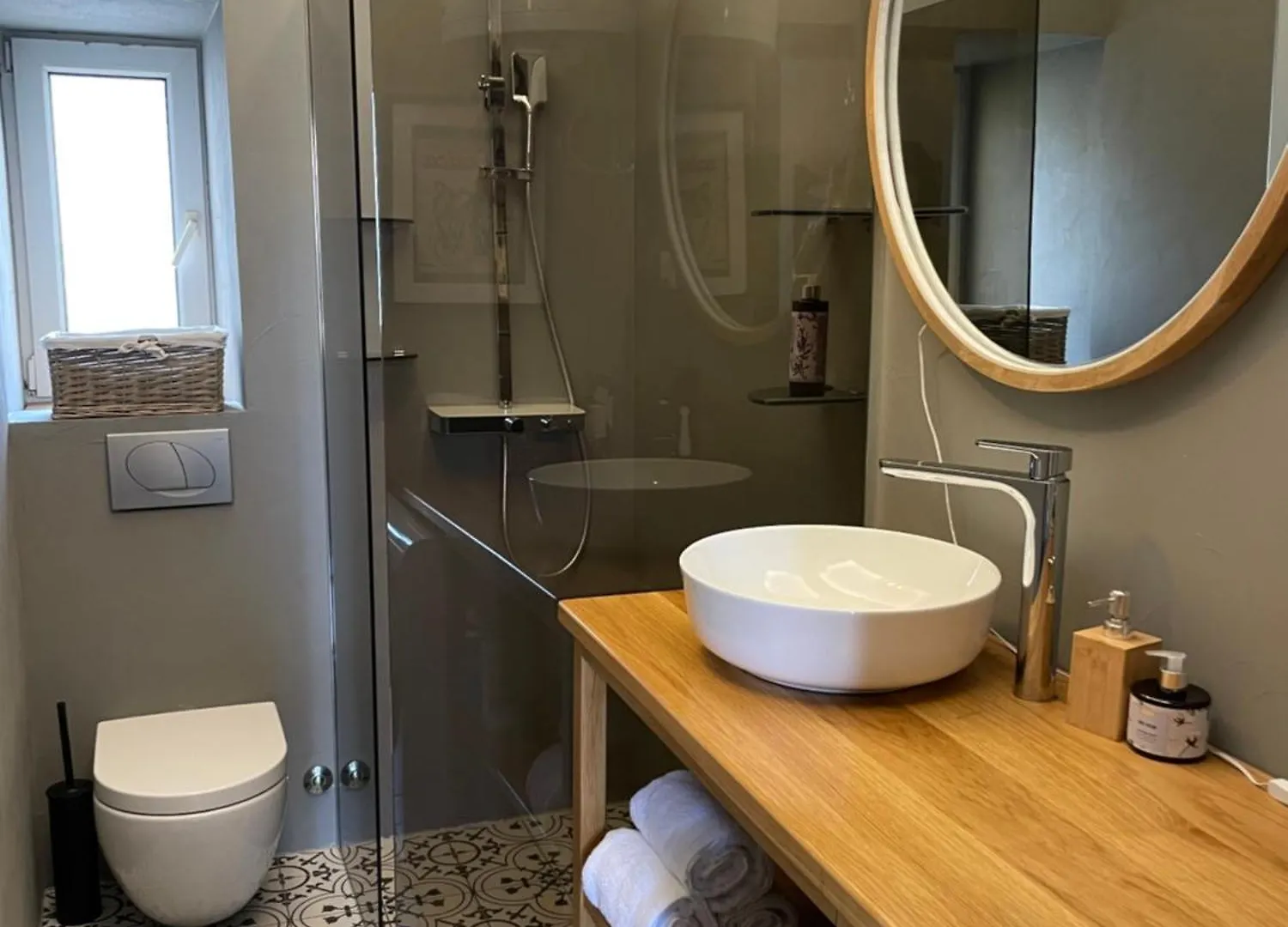 Apartment The Bungalow By The Sea In Historic Porec Old City Croatia